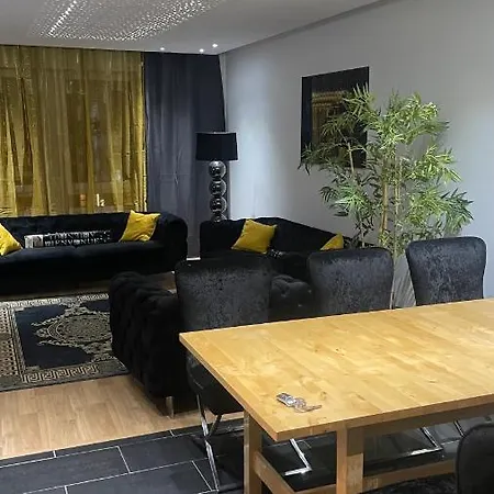 Apartment Charme Et Confort